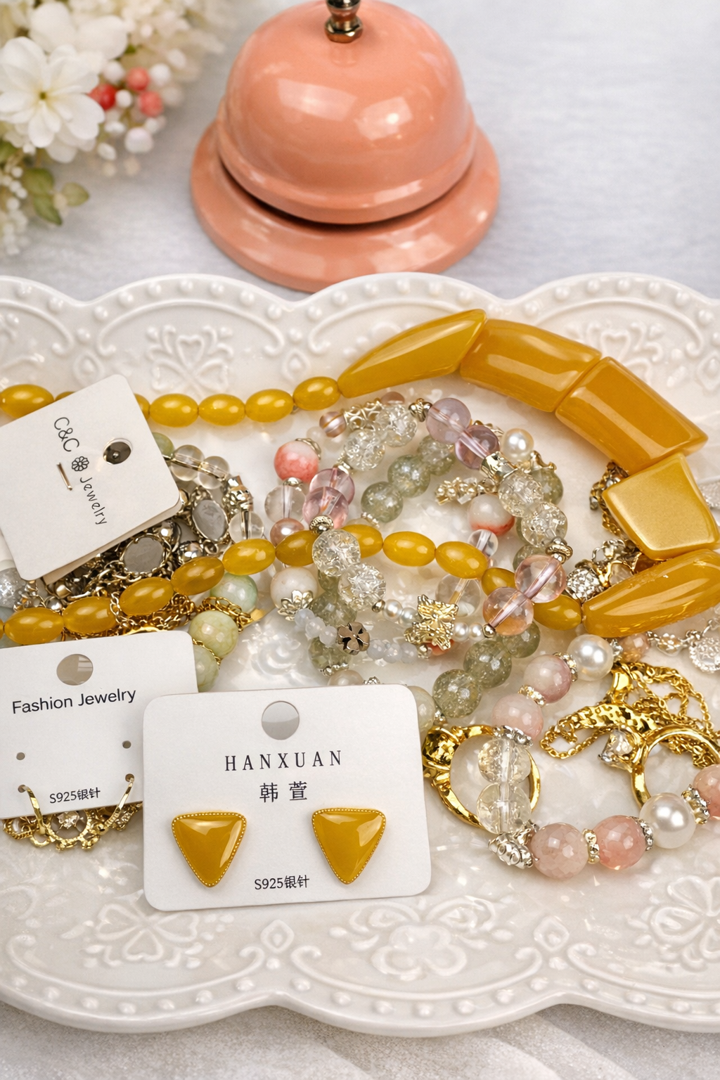 Upgraded 2.0 Mia 1 Scoop  —Randomly selected, containing various accessories