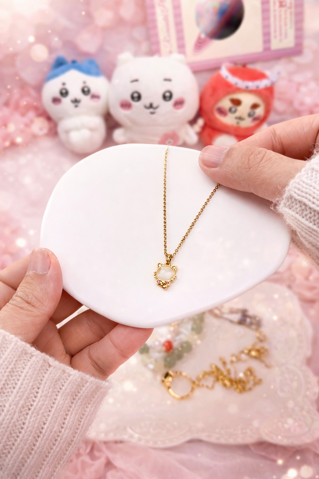 Upgraded 2.0 Mia 1 Scoop —Necklace Blind Bag